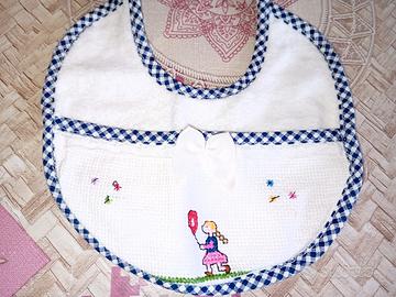 bavetta ricamata a mano