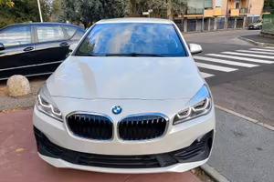 BMW 216i Active Tourer Sport - Bianco Perla 