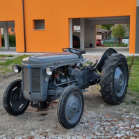Trattore massey ferguson