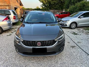 Fiat Tipo 1.4 4 porte Lounge