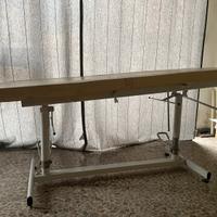 Lettino massaggi e manipolazioni