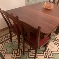 Tavolo in legno