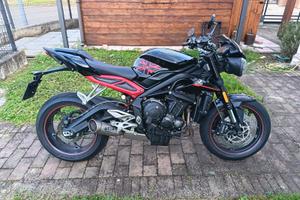 Triumph Street Triple - 2019