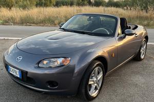 Mazda MX-5 Roadster 1.8L 16V Earth