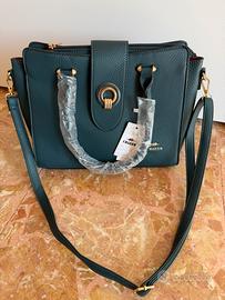 Borsa donna a spalla e mano