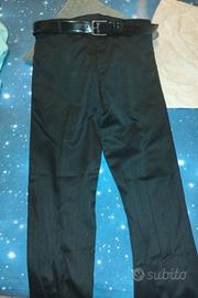 completo elegante uomo e cravatte 