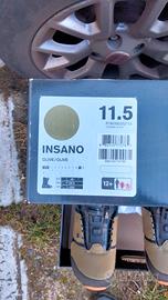 snowboard con attacchi soft, scarponi e casco... 