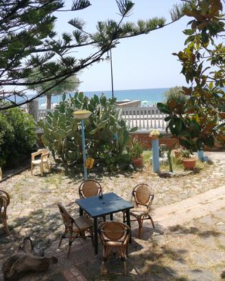 Settembre pieno relax a 4mt REALI dalla spiaggia