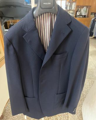 Stock abiti da uomo griffati