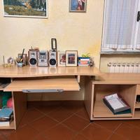 Scrivania per studente co porta tastiera per compi