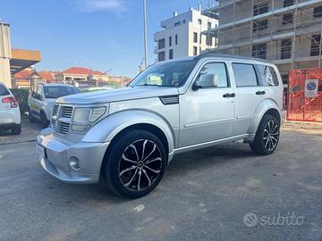 Dodge Nitro 5 Porte 4.0 V6 R T 4wd auto