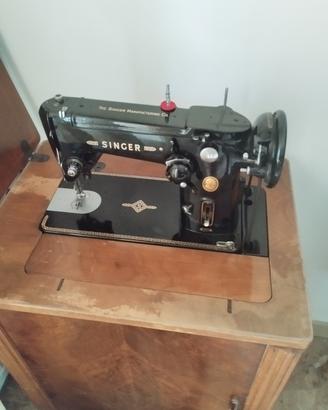 macchina da cucire a pedale