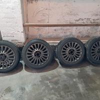 Pneumatici invernali + cerchi 