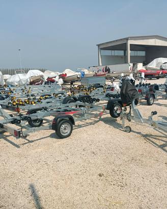 Carrello x barca da 750 kg a 3500 kg