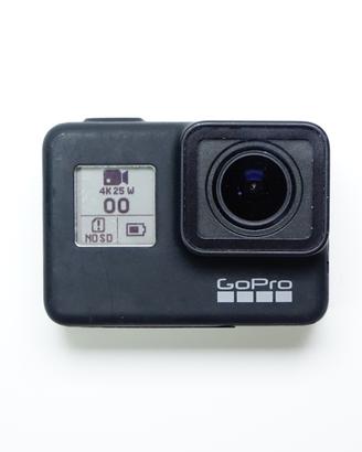 GoPro HERO7 Black Action Cam + GoPro 3-Way + Case