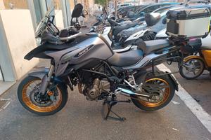 Qj Motor SRT 700 x prezzo bomba