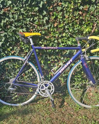 Bici Giant Peloton 7400