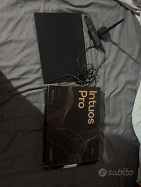 Wacom Intuos Pro M con Wacom pro pen 3