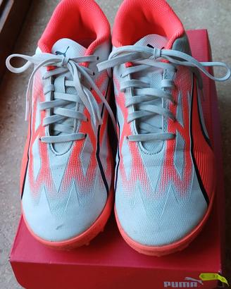 Scarpe sportive Puma numero 37