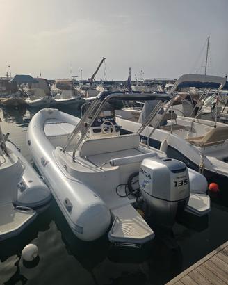 gommone motonautica vesuviana 650 comfort