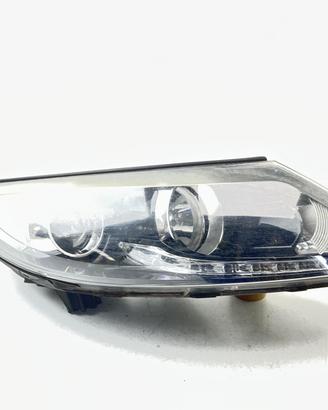 FARO ANTERIORE DESTRO KIA Sportage Serie 921023U25