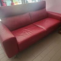 Divano in pelle rossa – Poltrone e Sofà