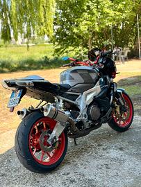 Aprilia tuono 1000RR