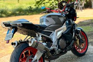 Aprilia tuono 1000RR