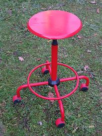 Sgabello industriale regolabile rosso Vintage