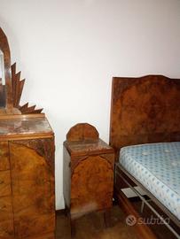 Camera da letto  anni 60 tenuta bene