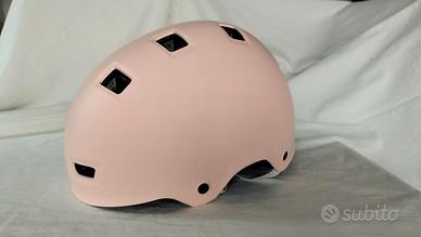 casco monopattino, bici, ecc