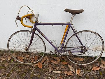 Bici da corsa vintage anni 70/80 da ristrutturare