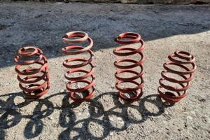 MOLLE AMMORTIZZATORI ANTERIORI E POSTERIORI OTTIME