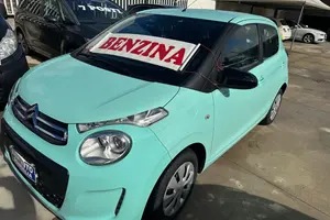 CITROEN C1 VTi 72 5 porte Shine