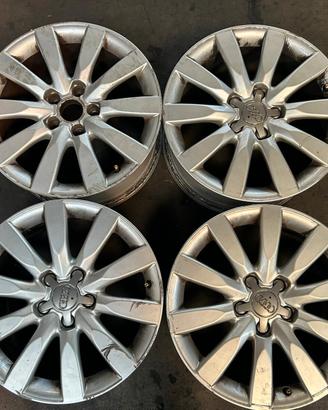 CERCHI IN LEGA 17 ORIGINALI AUDI A4