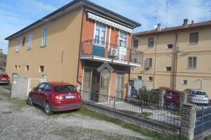 CASA SEMINDIPENDENTE A COMACCHIO