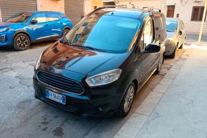 Ford Tourneo Courier 1.5 tdci 95 CV titanium 