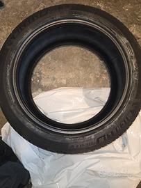 gomme estive michelin primacy 4  235/45 R18 98w