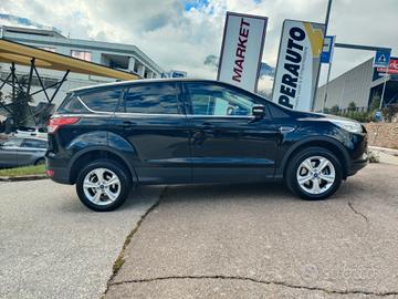 Ford Kuga 2.0 TDCI 180 CV S&S 4WD Powershift Titan