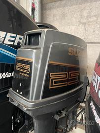 Motore fuoribordo Suzuki DF25