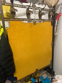 Appendiabiti da parete stile Liberty