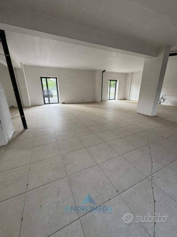Immobile di 120 m² a Sant'Arpino - Vista 3