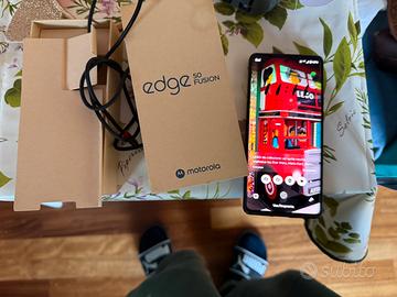 MOTOROLA 50 FUSION 256 GB 16 RAM nuovo