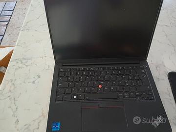 Lenovo Thinkpad  T14 core7