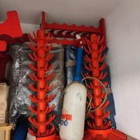 Stock di 2 scolabottiglie per vino