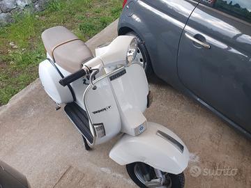 Piaggio Vespa 125 PX