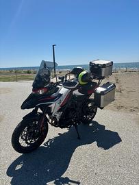 TRK 702 X
