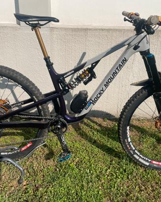 Rocky mountain instinct c70 mtb enduro 29