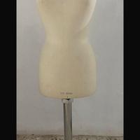 Manichino vetroresina donna