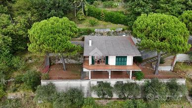 VILLA SINGOLA A COGORNO